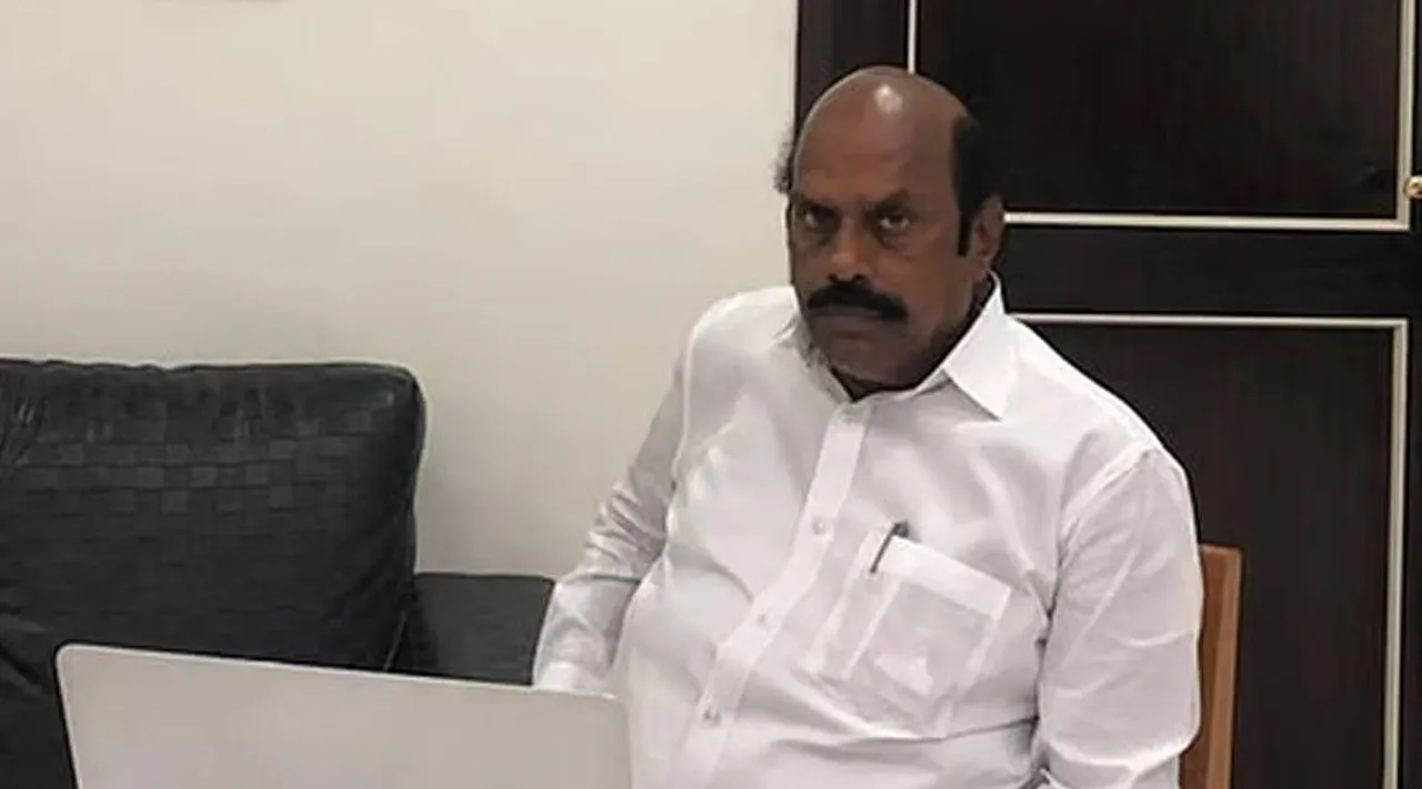 உடல்நலக் குறைவு: தி.மு.க முன்னாள் அமைச்சர் எ.வ.வேலு சிங்கப்பூர் மருத்துவமனையில் அனுமதி.
