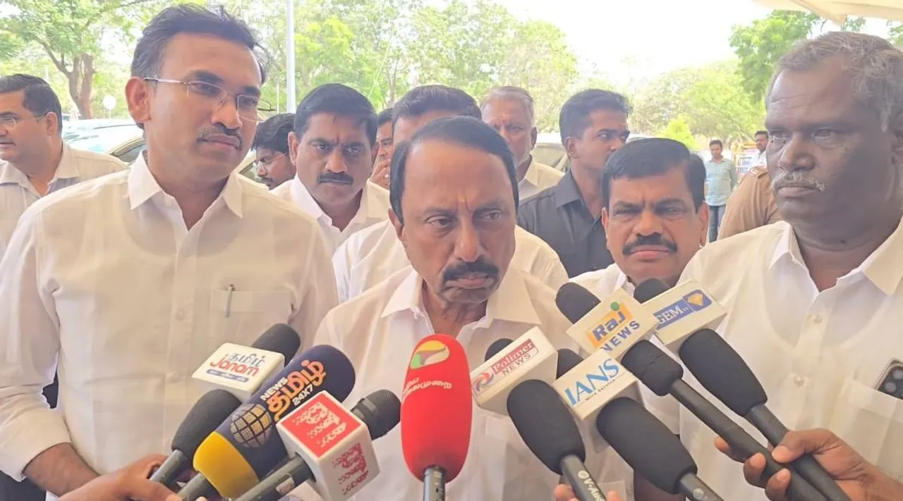 மேகதாது அணை: ஒரு செங்கல்லைக் கூட வைக்க அனுமதிக்க மாட்டோம்; அமைச்சர் செங்கோட்டையன் திட்டவட்டம்.
