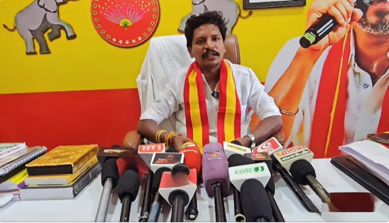 ’ரூ.100 கோடி தாரோம், தி.மு.க.வுக்கு வா; லாரி ஏத்தி கொன்னுடுவோம்’னு மிரட்டுனாங்க: ஸ்ரீவைகுண்டம் த.வெ.க. எம்.எல்.ஏ ஆடியோ ஆதாரங்களுடன் புகார்.